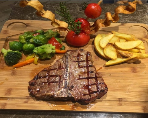 استیک تی بن (T-bone)